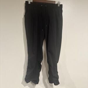 ATHLETA black Workout Pants size 8 cinched legs Pockets Drawstring Stretch Waist